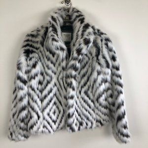 NWT Abercrombie & Fitch Faux Fur Jacket